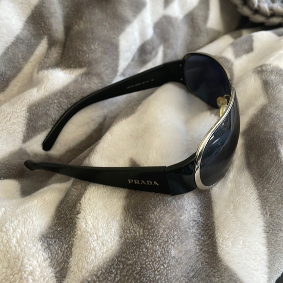 Mens Prada Sunglasses - Picture 2 of 3